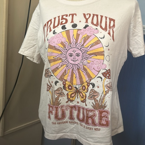 T-SHIRT FROM KHOLS HIPPIE/boho style print - Picture 4 of 4